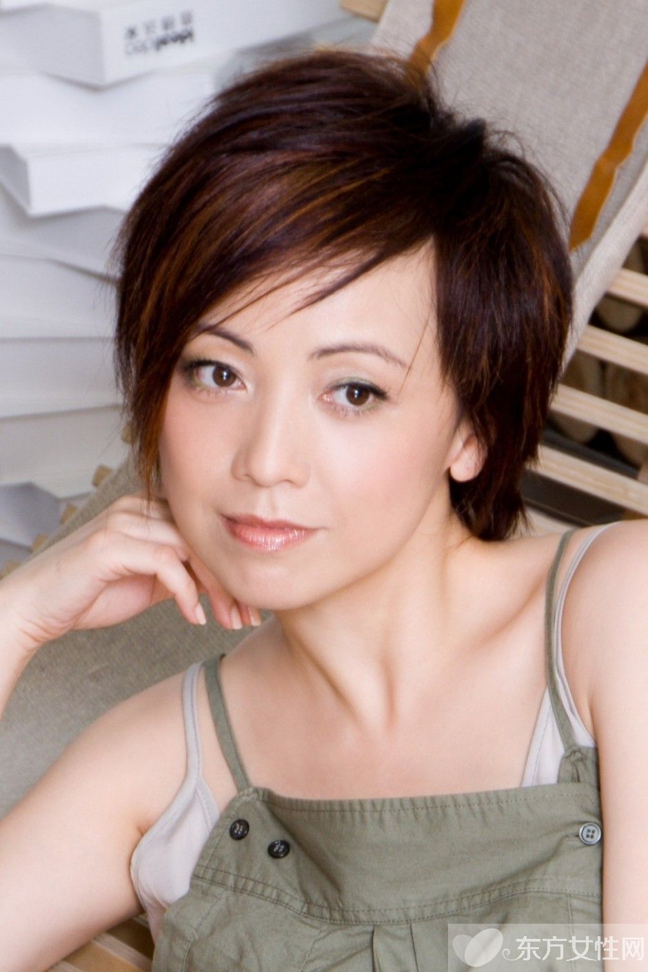 邓萃雯现任老公是谁 曝邓萃雯爱上有妇之夫终分手