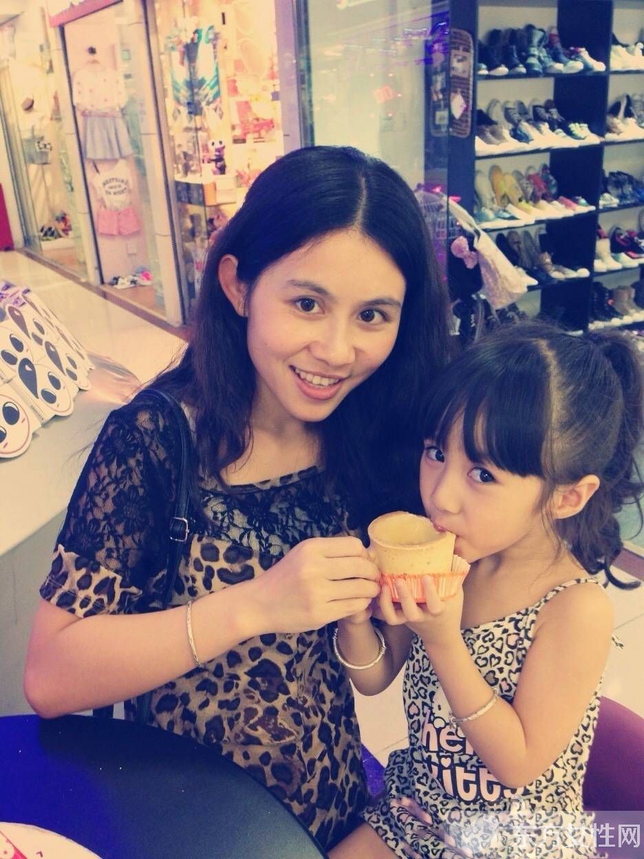 吴聊聊的妈妈是谁 吴聊聊神秘家庭背景曝光