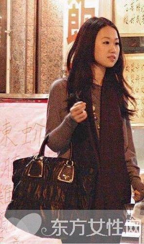 霍震霆三儿子霍启仁个人资料 霍启仁劈腿女友为情自杀