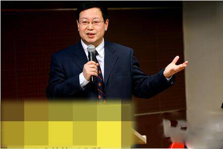 北大教授夏业良抵达美国 遭把大学生吐槽 别再祸害别人