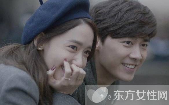 李易峰林允儿疑恋情曝光 揭李易峰前女友竟然是她