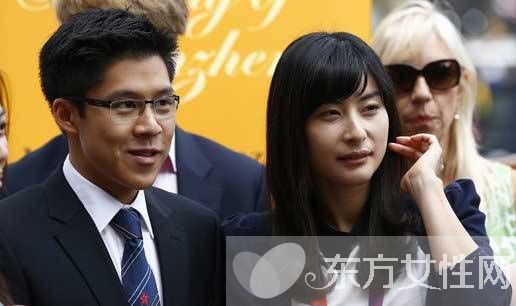 霍启刚郭晶晶真人秀甜到 虐  恩爱夫妻羡煞旁人