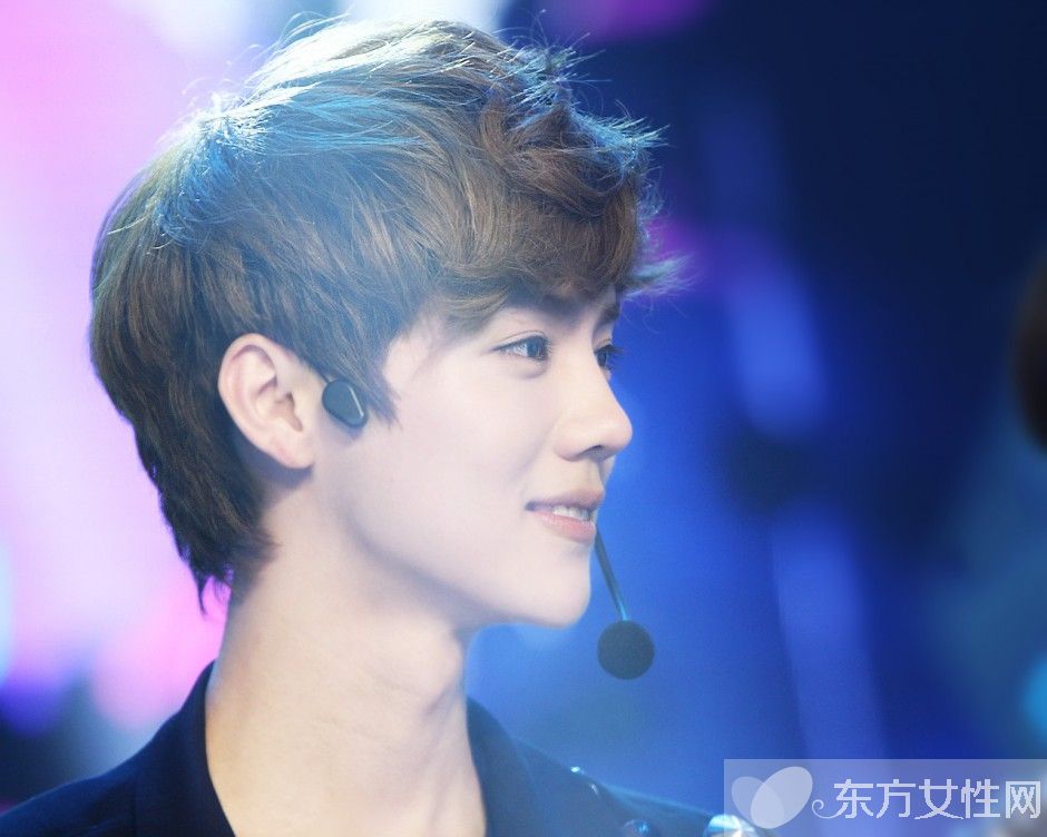 鹿晗效应正能量爆棚 所谓 偶像 就应该是这个样子