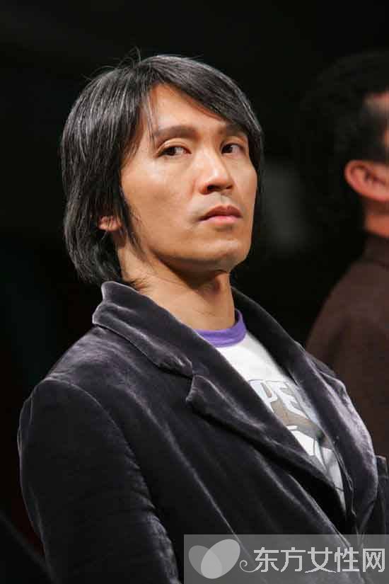 周星驰欠巨债遭向太微博羞辱 揭两人间的恩怨情仇