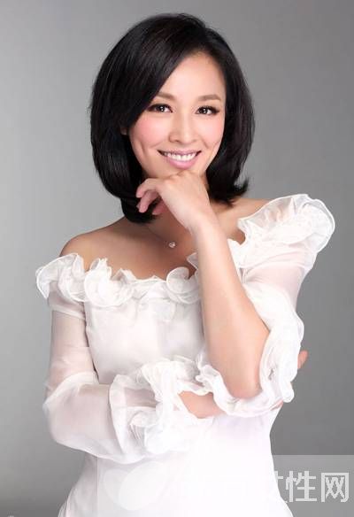 张庭自曝怀孕经历 8次人工受孕失败