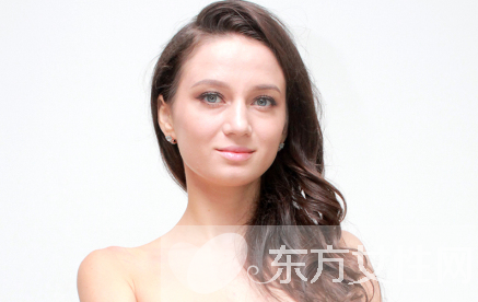 非诚勿扰珈琳娜近况 俄罗斯美女珈琳娜牵手农民小伙引热议