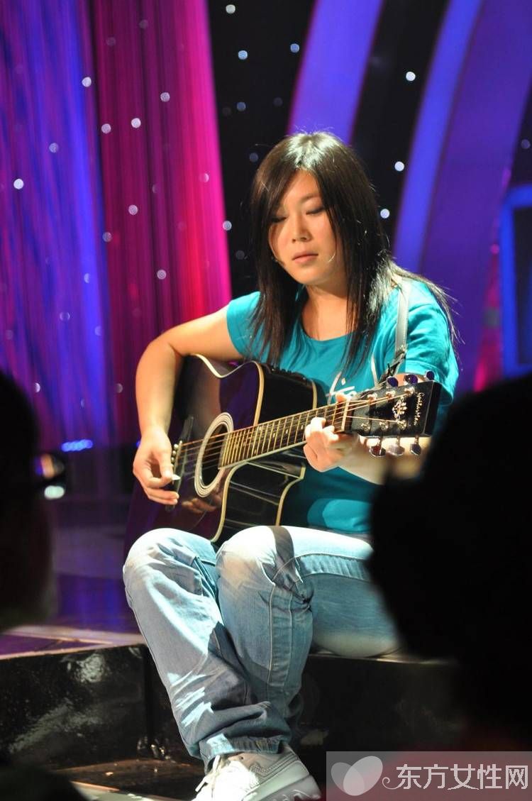 西单女孩任月丽资料 从地下通道歌手逆袭成 亿万富姐