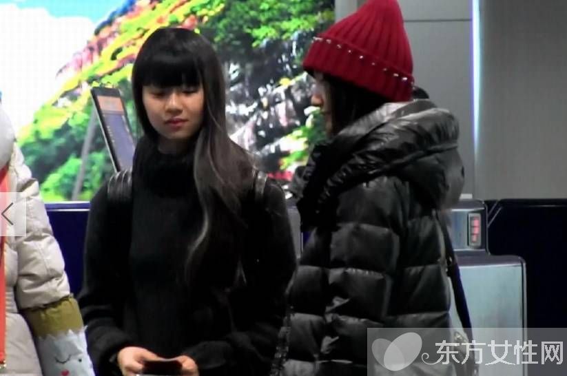 小彩旗比基尼照曝光 小彩旗与28岁老公上演老少恋