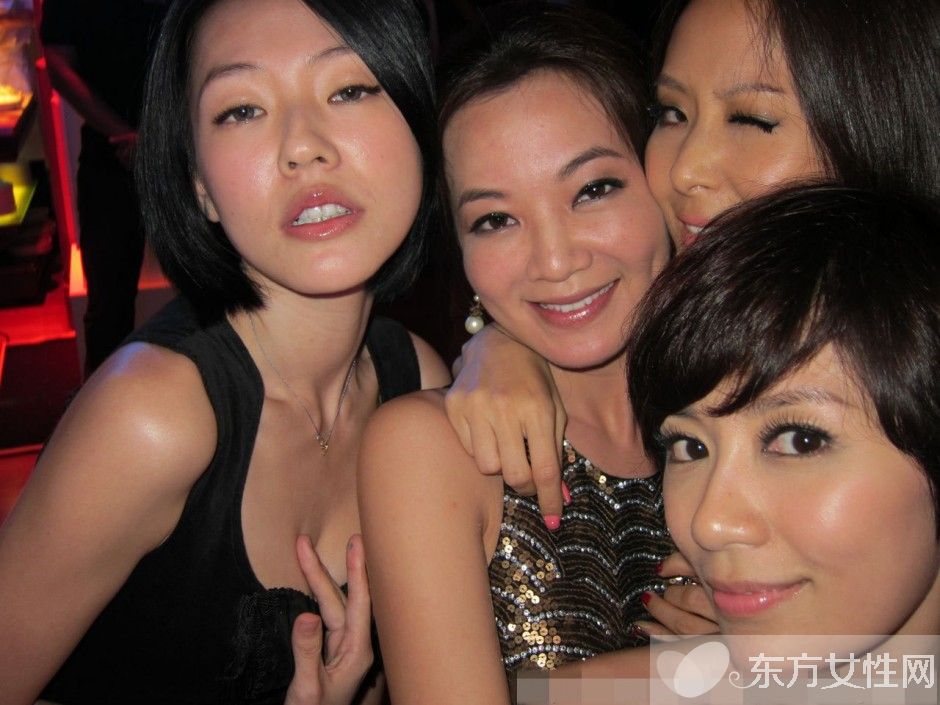 阿雅大方承认整容 小S曝阿雅整形成瘾一度整坏