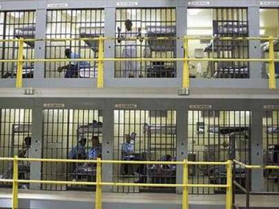 狱警待遇怎么样  神秘职业内幕曝光狱警的辛酸史