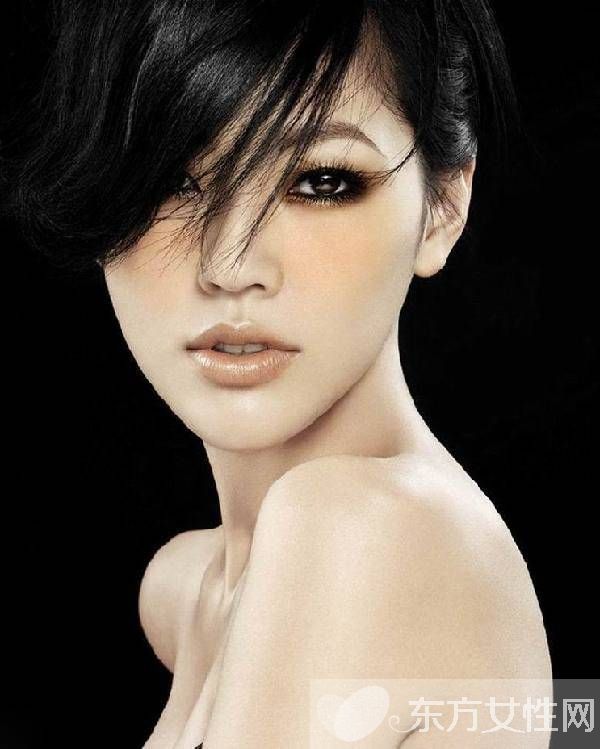 小s揭秘家暴事件始末 失业不忍寂寞微博狂刷存在感