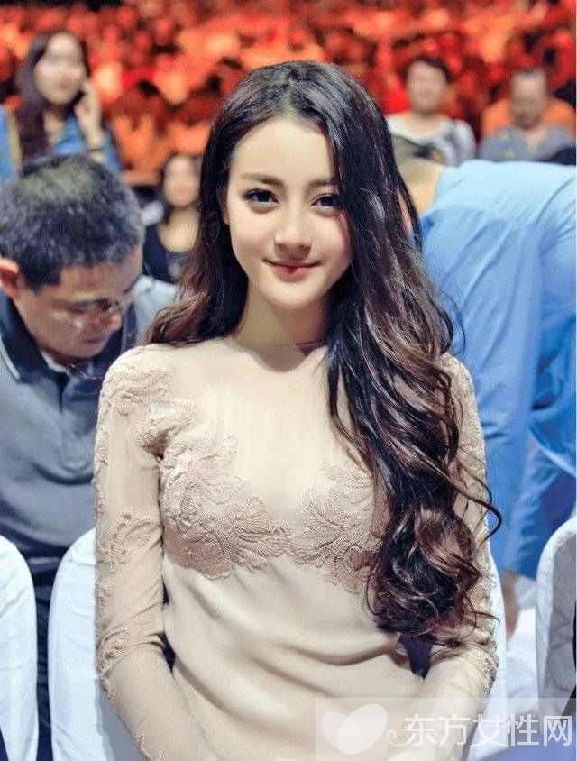 李晨与前女友迪丽娜尔分手真相 李晨居然是这样的人