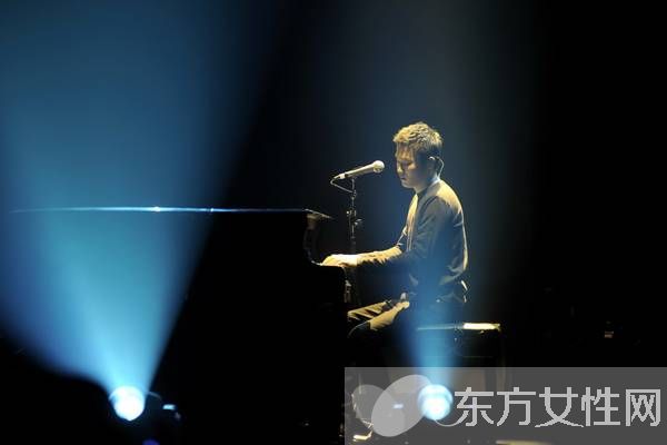 梁博是谁的儿子  熟人 讲述梁博的足迹