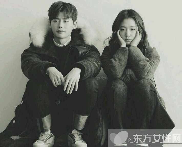 朴信惠李钟硕恋情曝光 网友直呼李钟硕郑秀晶更般配