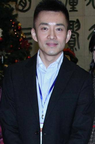 央视主持人亚宁近况 亚宁男友杨健照片曝光