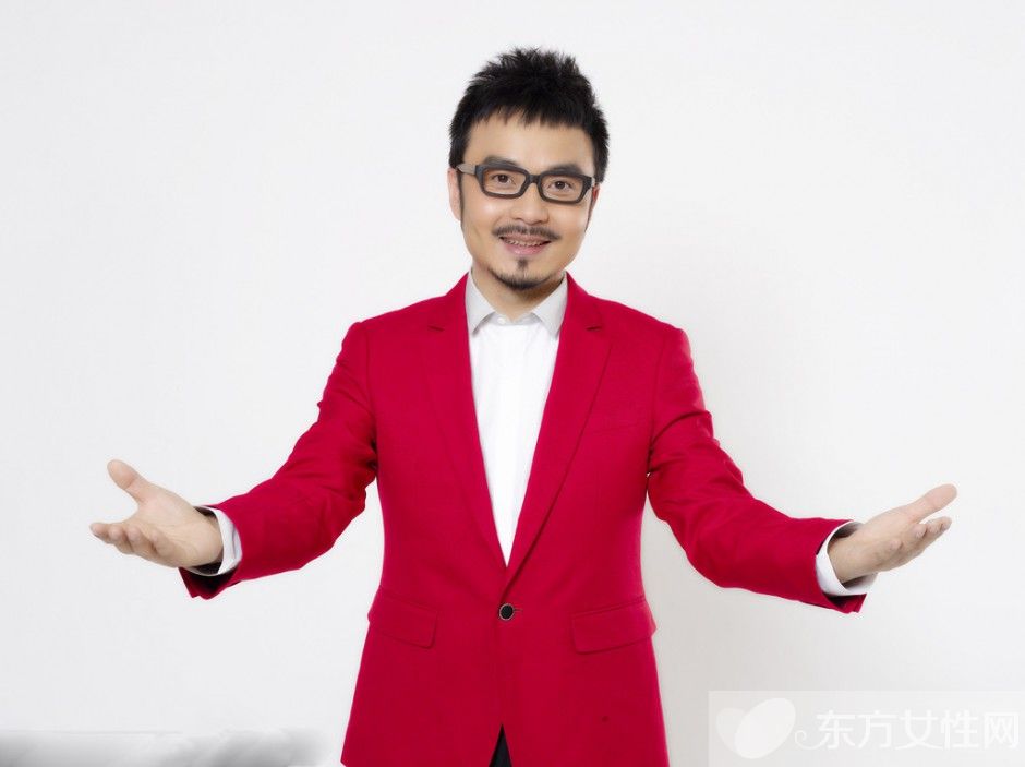 李维嘉龙丹妮密恋七年已领证 汪涵等人纷纷送上祝福