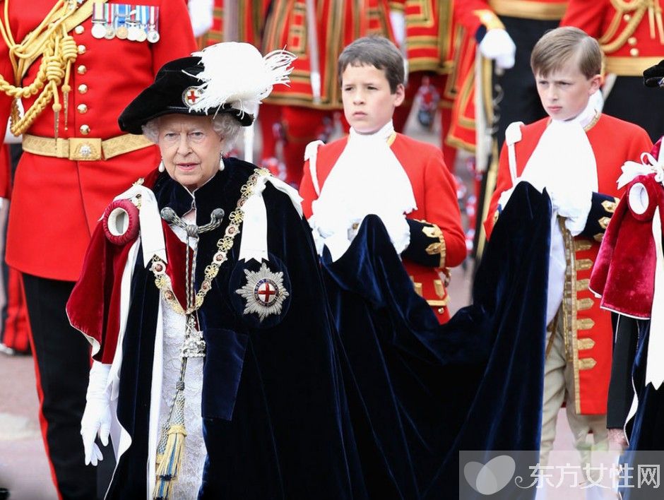 曝哈里王子无缘王位 私生活糜烂遭公众唾弃