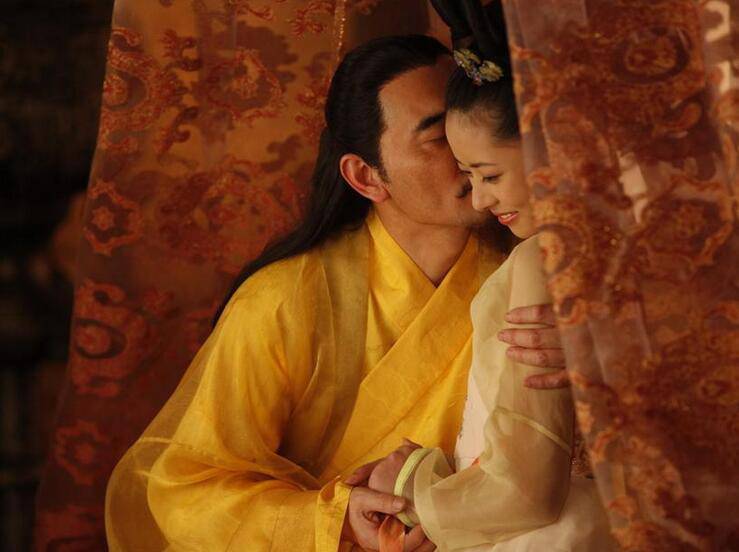 张易之最后是怎么死的 武则天到底有多少个男宠