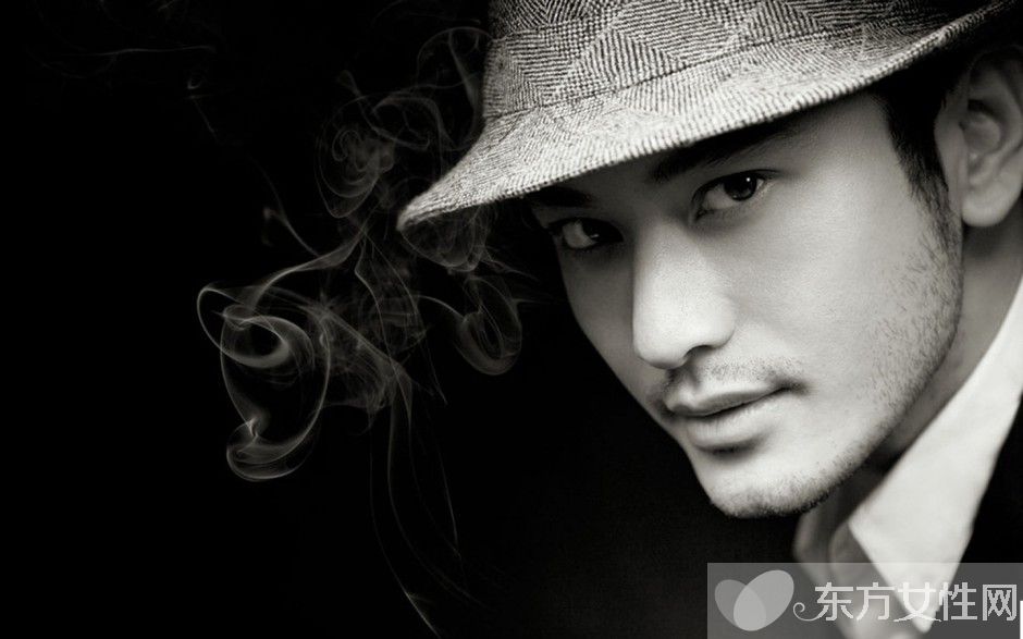 黄晓明与前女友秦岚分手内幕 揭两人浪漫恋情始末