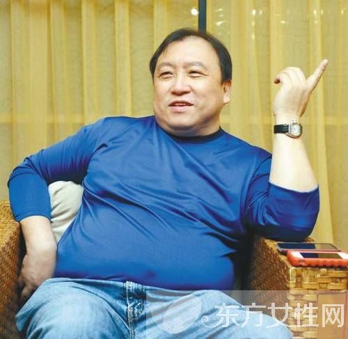 周星驰欠巨债遭向太微博羞辱 揭两人间的恩怨情仇