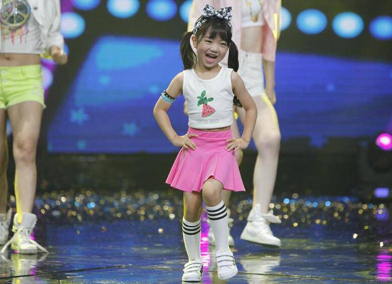 韩国舞蹈精灵罗夏恩 天天向上萌翻全场