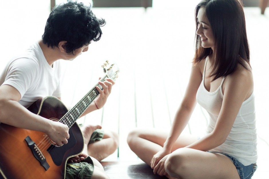 刘芸郑钧结婚内幕 曝新婚夜离家出走