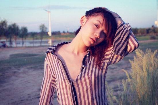 网络红人苏紫紫全裸图片 赤身露体接受采访