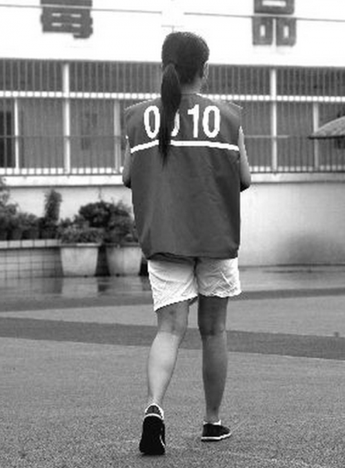 女毒枭叶乔述自身经历 曾想脱离毒网遭威胁