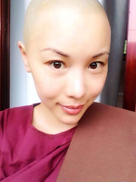 《我们约会吧》王誉霖剃头修行 早期美艳照曝光