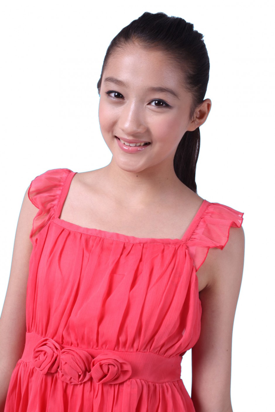  小倾城 家庭背景曝光 艺术世家4岁半就出道