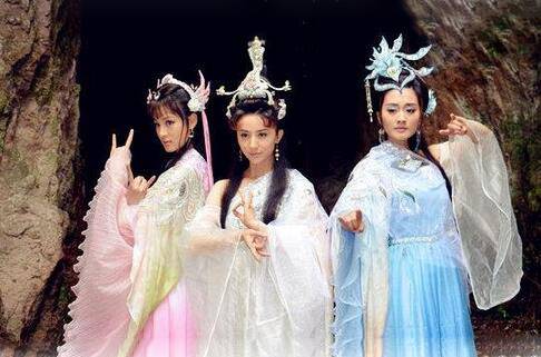 《封神2》三霄仙子扮演者是谁 他们是怎么死的