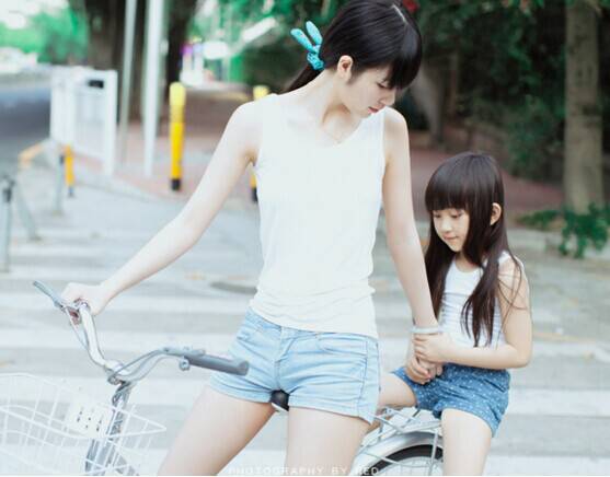 米小仙女资料曝光 米小仙女微博大晒私房美照