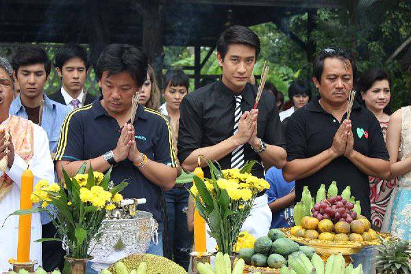 无忧的天堂剧情介绍 深情男Pong俘获万千少女心