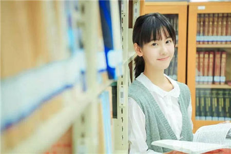 南航校花陈都灵个人资料微博证件照