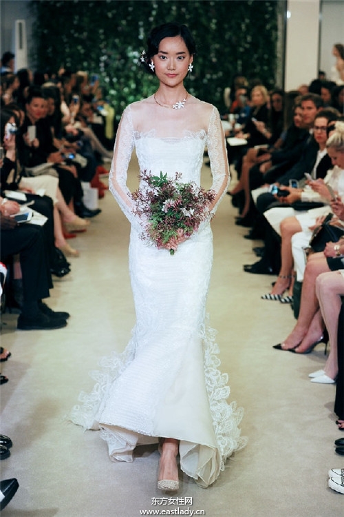 穿它们还真需要勇气 2016最新春夏婚纱发布