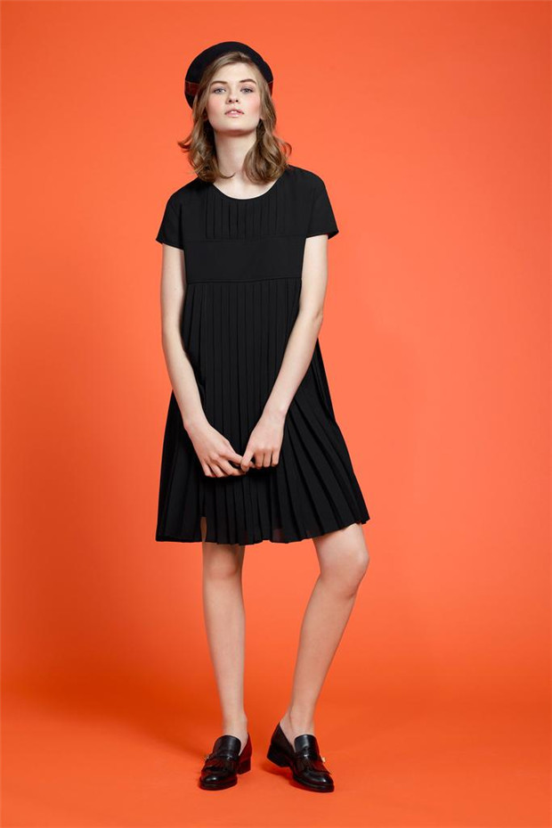 Paule Ka 2015早秋女装流行发布