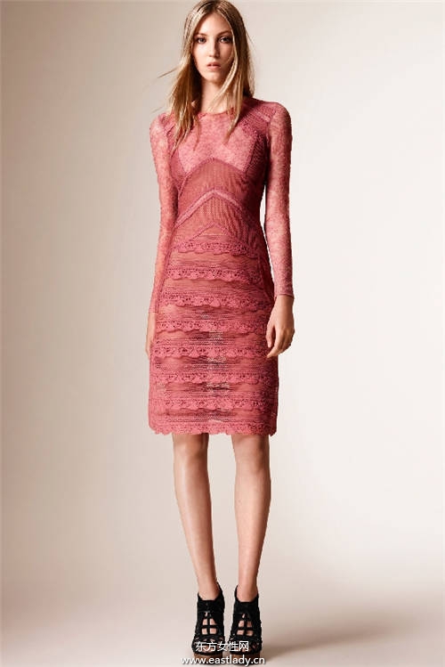 2016年春夏女装发布 以度假风为主题