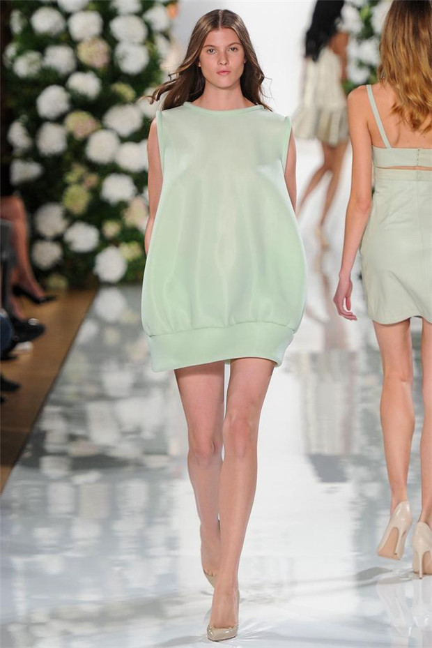 Valentin Yudashkin 2015春夏女装流行发布