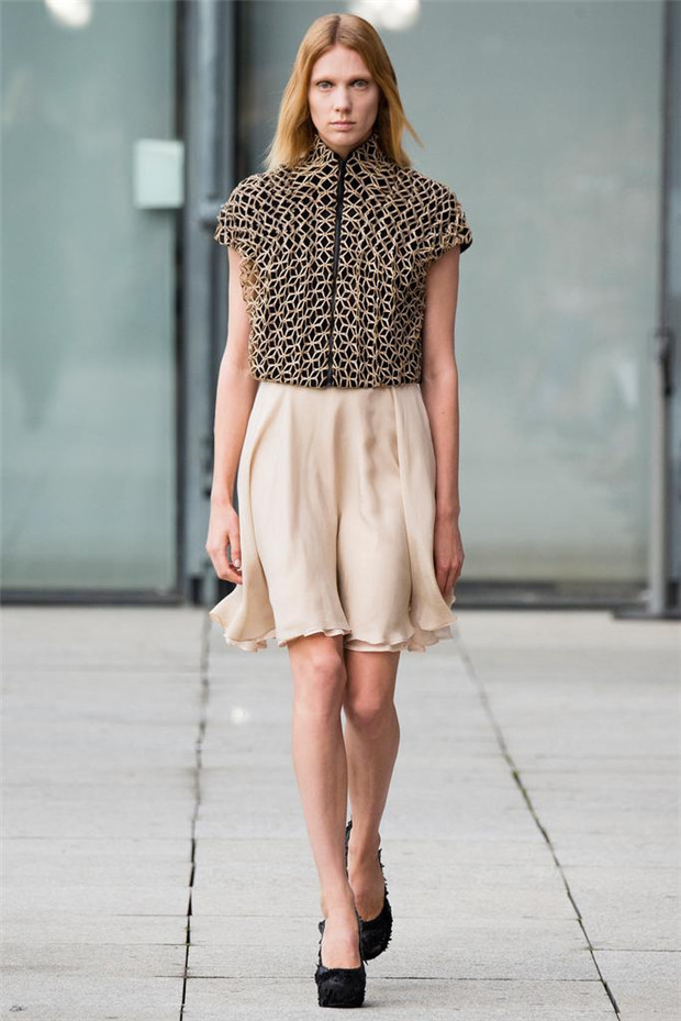 Iris van Herpen 2015春夏女装流行发布