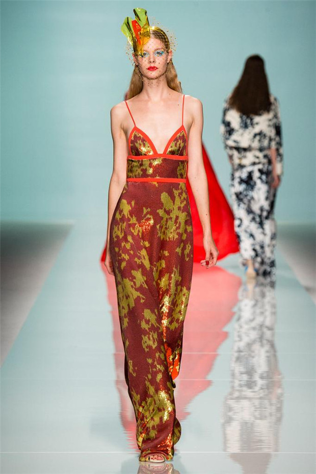 Emanuel Ungaro 2015春夏女装流行发布
