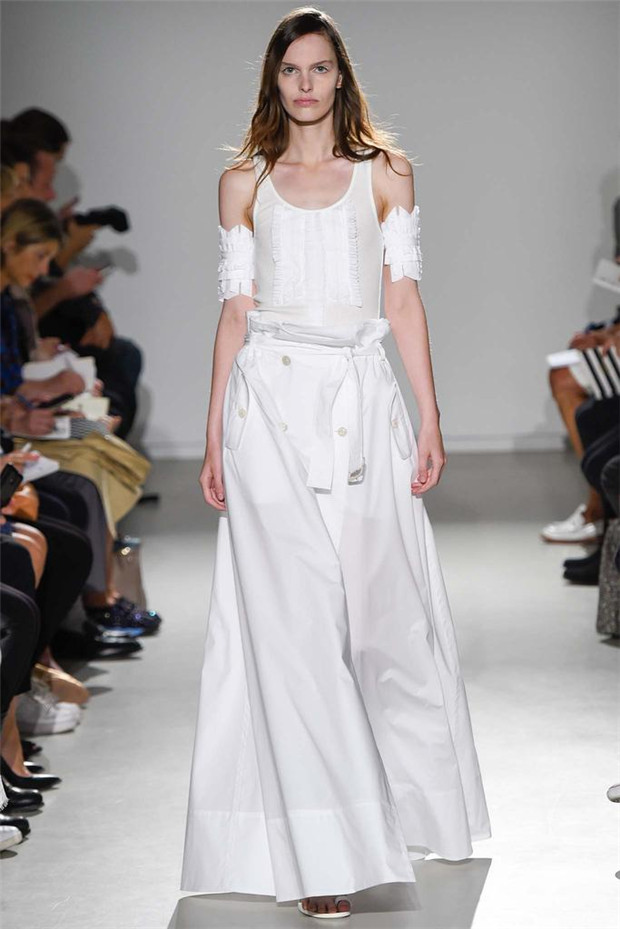 Veronique Branquinho 2015春夏女装流行发布