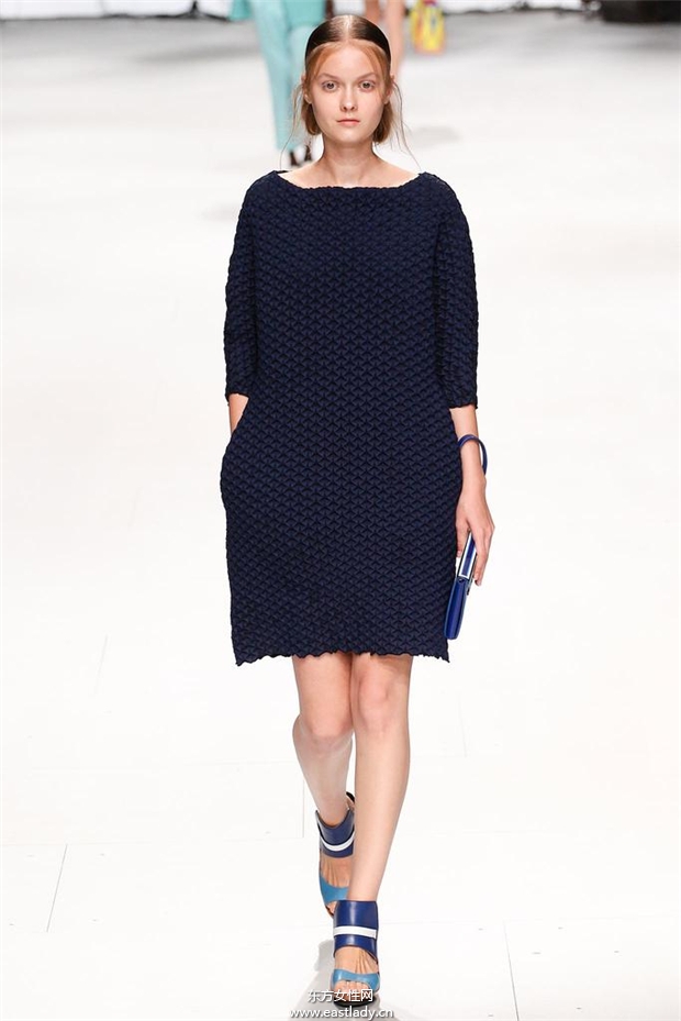 Issey Miyake 2015春夏女装流行发布