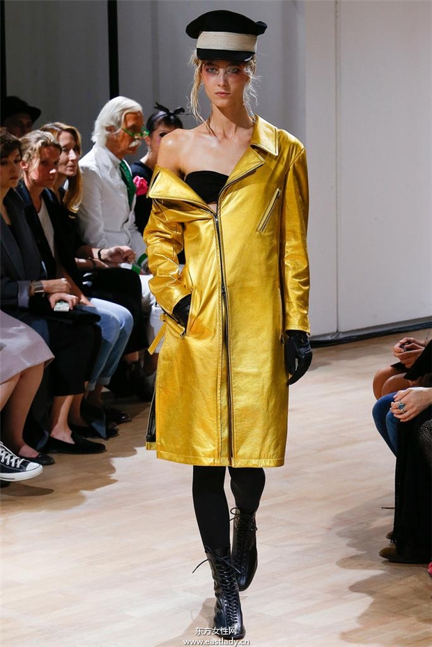 Yohji Yamamoto 2015春夏女装流行发布