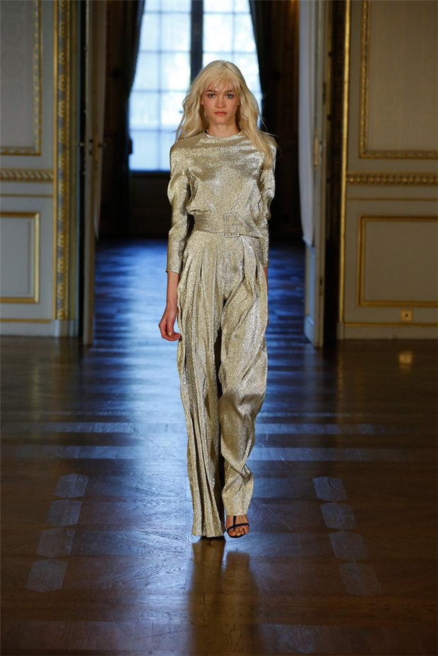 Martin Grant 2015春夏女装流行发布