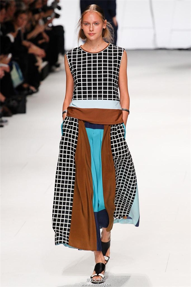 Issey Miyake 2015春夏女装流行发布