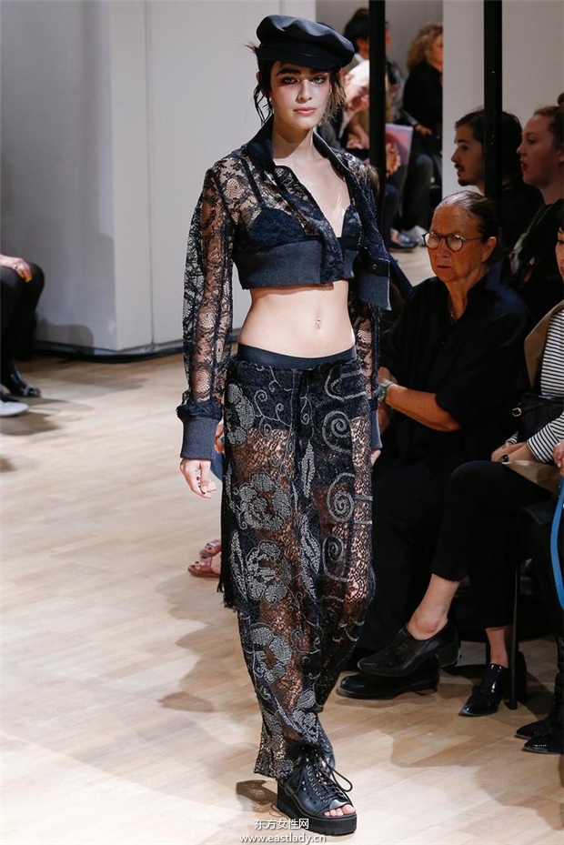 Yohji Yamamoto 2015春夏女装流行发布