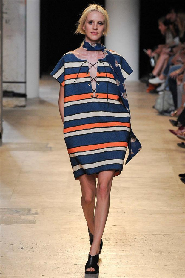 Paul & Joe 2015春夏女装流行发布