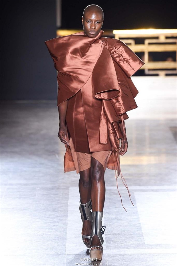 Rick Owens 2015春夏女装流行发布