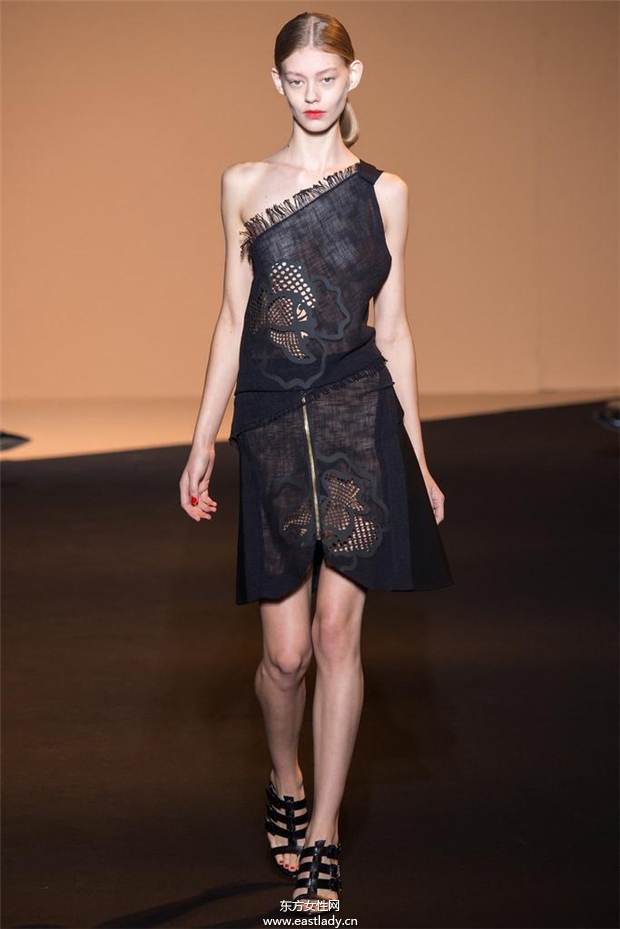 Roland Mouret 2015春夏女装流行发布