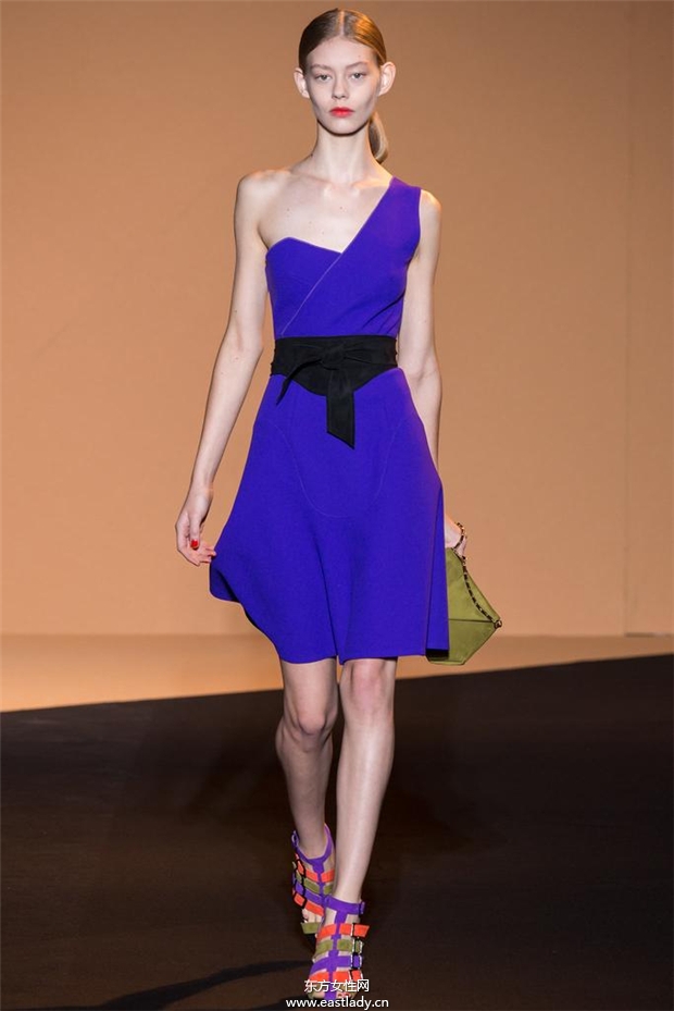 Roland Mouret 2015春夏女装流行发布